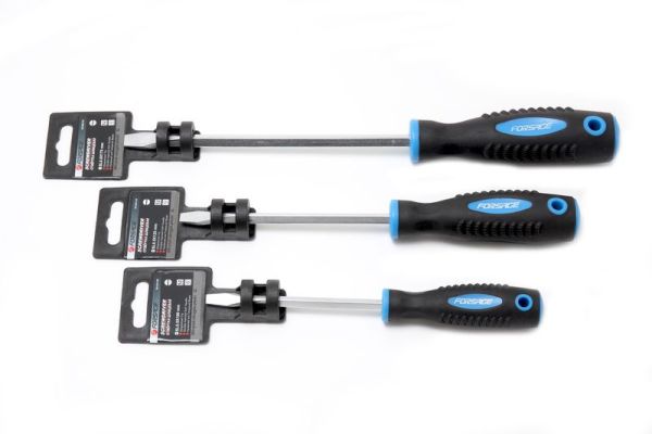 Отвертка шлицевая магнитная "Profi" S2 SL8.0х175мм, в пластиковом держателе 27171       F-70180175