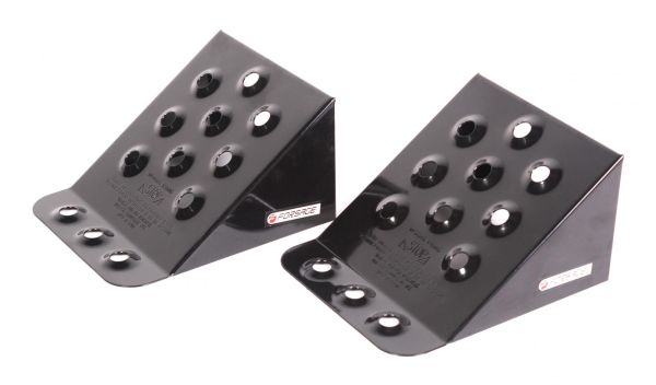 Башмак противооткатный металлический для грузовых а/м (длина - 230мм, ширина - 200мм, высота - 125мм 3371        F-TRF3555