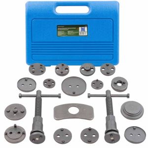 Набор для обслуживания тормозных цилиндров 18 предметов (право/левосторнний привод) в кейсе 16991       RF-65805